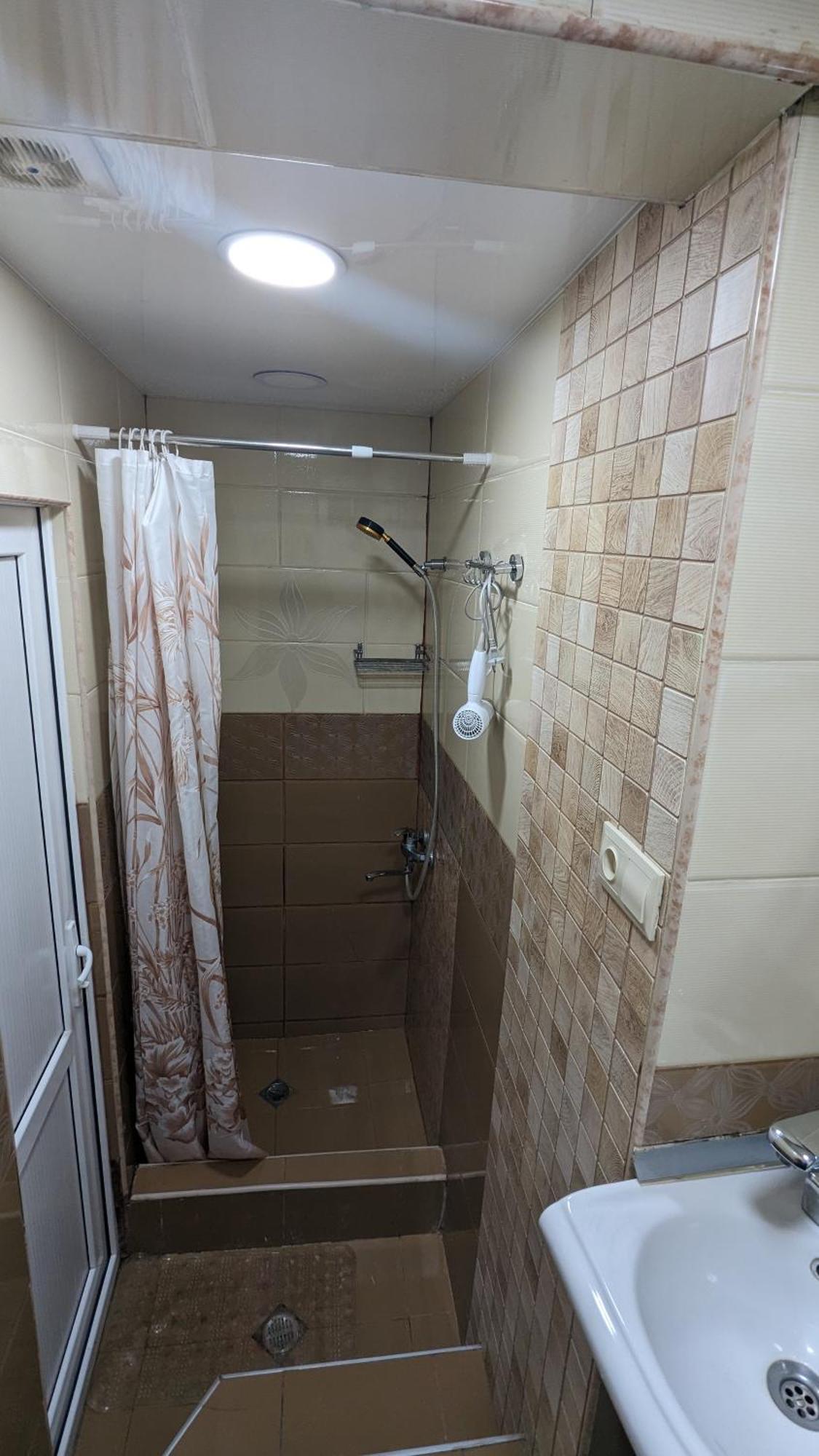Lela Apartments ティビリシ エクステリア 写真